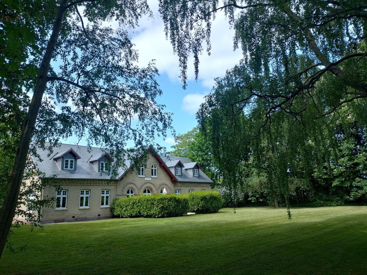 In Danmark -petersminde Exclusive *