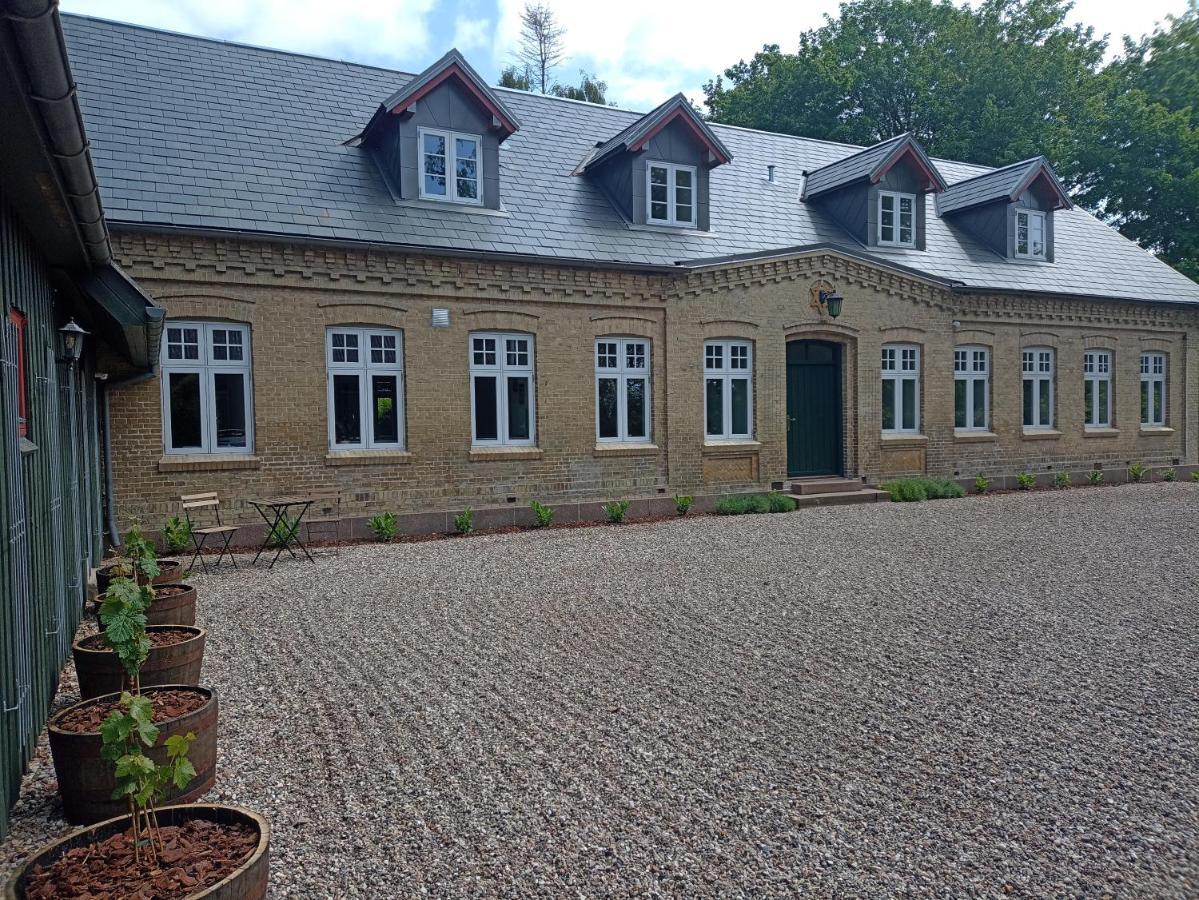 In Danmark -petersminde Exclusive Appartamento *